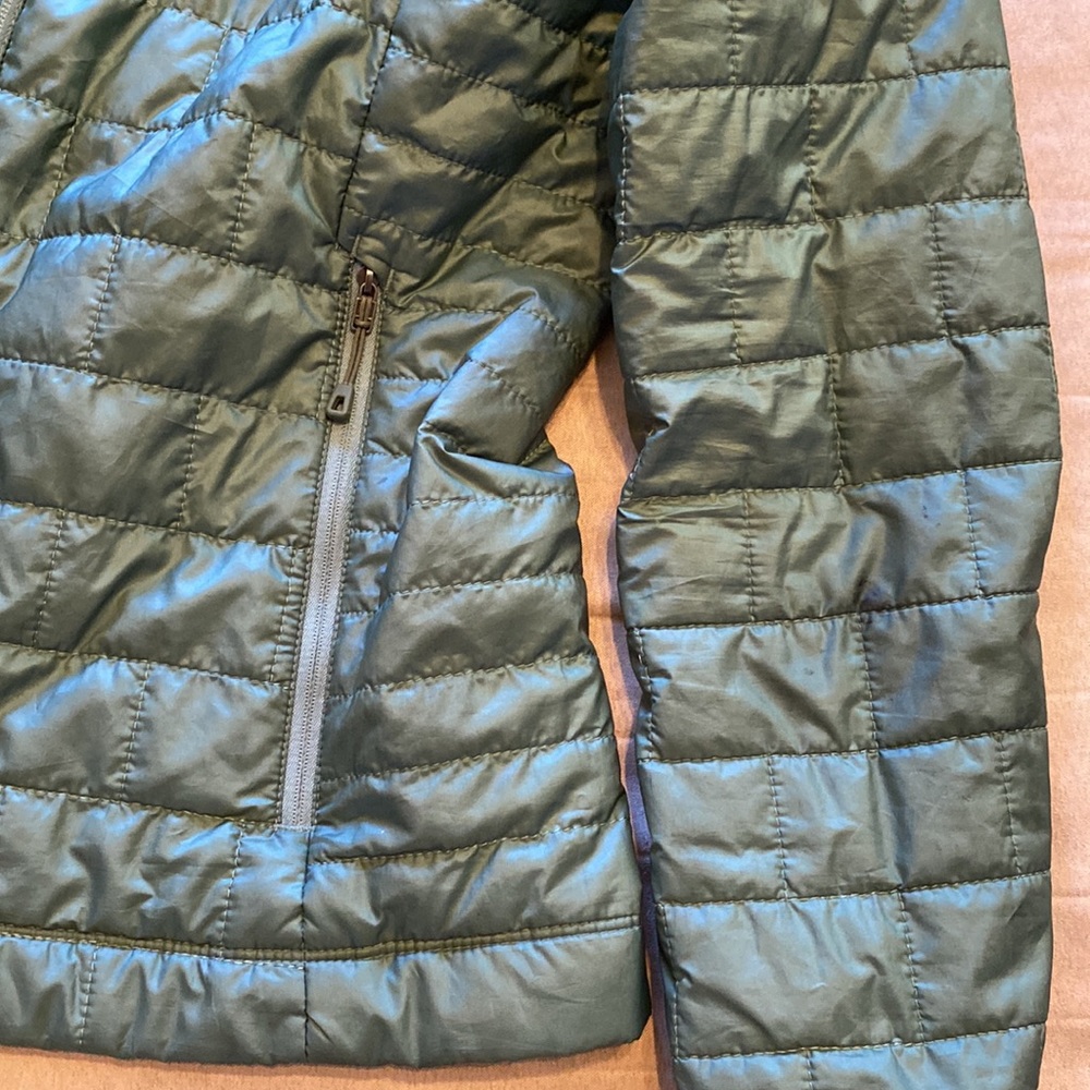 Patagonia Nano Puff Jacket (Small) - Picture 7 of 10